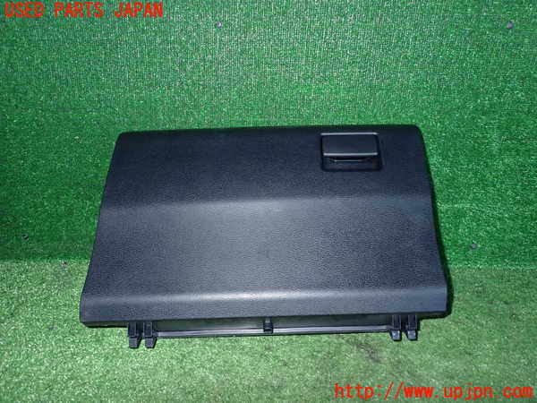 2UPJ-22897516]ハリアー(ZSU60W)グローブボックス1 中古_m0001.jpg