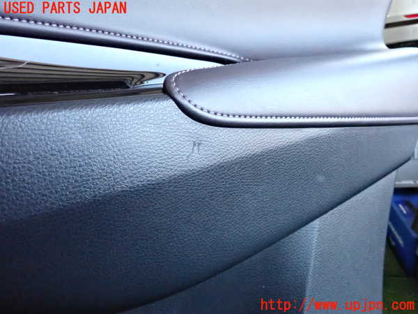 2UPJ-22891294]ハリアー(ZSU60W)右後ドア内張り 中古_m0002.jpg