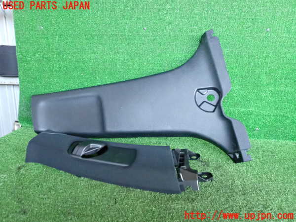 2UPJ-22897665]ハリアー(ZSU60W)右センターピラートリム 中古_m0001.jpg