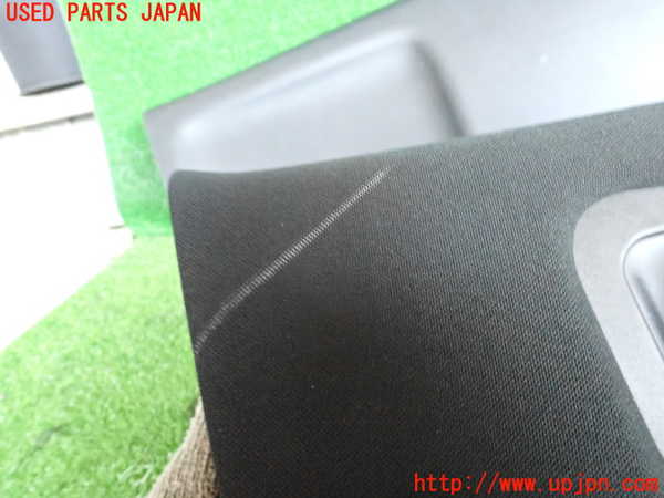 2UPJ-22897665]ハリアー(ZSU60W)右センターピラートリム 中古_m0002.jpg