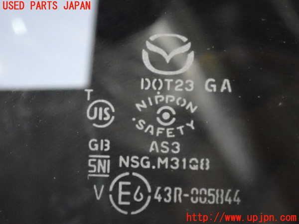 2UPJ-22901380]CX-5(KF2P)右クォーターガラス (43R-005844 M31Q8) 中古_m0003.jpg