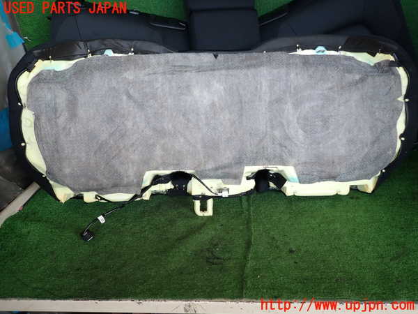 2UPJ-22907385]CX-5(KF2P)リアシート 中古_m0003.jpg