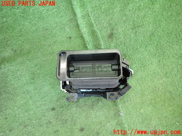 2UPJ-22907526]CX-5(KF2P)エアコン吹き出し口1 (右) 中古_m0003.jpg