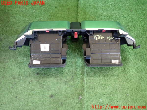 2UPJ-22907528]CX-5(KF2P)エアコン吹き出し口3 (真中) 中古_m0002.jpg