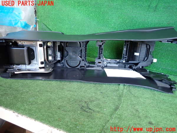 2UPJ-22907540]CX-5(KF2P)センターコンソール 中古_m0005.jpg