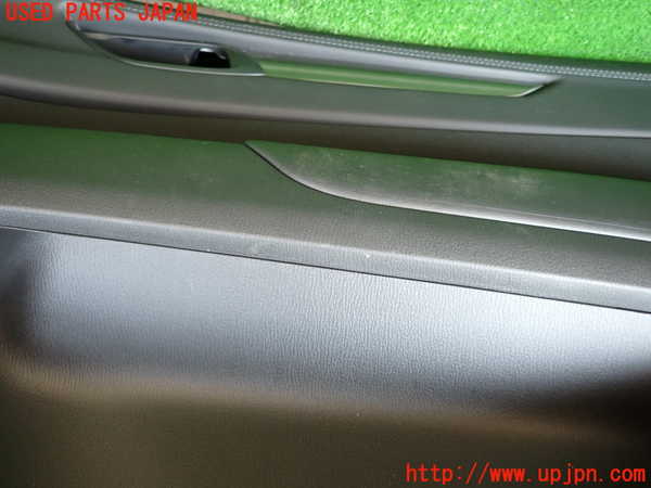 2UPJ-22901234]CX-5(KF2P)右前ドア内張り 中古_m0005.jpg