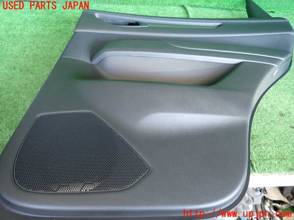 2UPJ-22901294]CX-5(KF2P)右後ドア内張り 中古_m0004.jpg