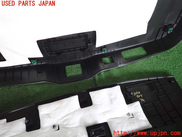2UPJ-22901578]CX-5(KF2P)バックドア内張り 中古_m0003.jpg