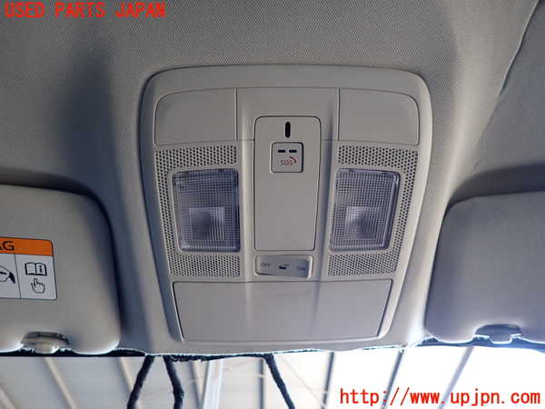 2UPJ-22906411]CX-5(KF2P)ルームランプ1 (真中 1列目) 中古_m0001.jpg