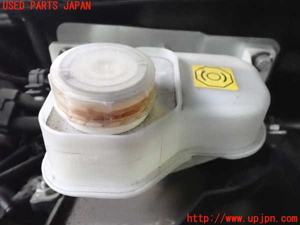 2UPJ-22914050]マセラティ・グラントゥーリズモ(MGTA1)ブレーキマスターシリンダー 中古_m0003.jpg