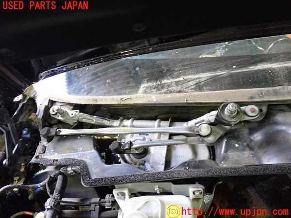 5UPJ-22916770]マセラティ・グラントゥーリズモ(MGTA1)フロントワイパーモーター 中古_m0001.jpg