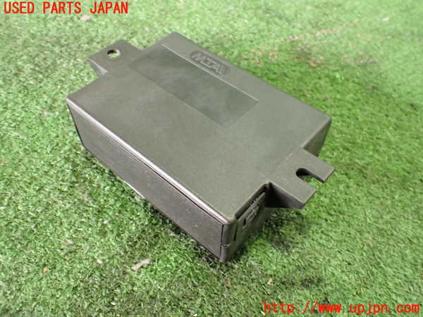 5UPJ-22916147]マセラティ・グラントゥーリズモ(MGTA1)コンピューター2 中古_m0002.jpg