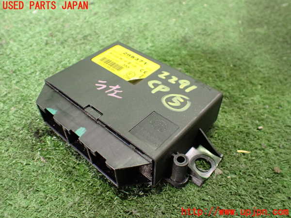 5UPJ-22916150]マセラティ・グラントゥーリズモ(MGTA1)コンピューター5 中古_m0001.jpg