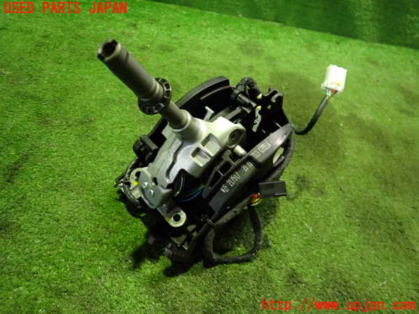 2UPJ-22917555]マセラティ・グラントゥーリズモ(MGTA1)ATシフトレバー 中古_m0002.jpg