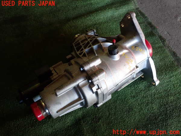 5UPJ-22923300]ジープ・コマンダー(H620)トランスファー 中古_m0001.jpg