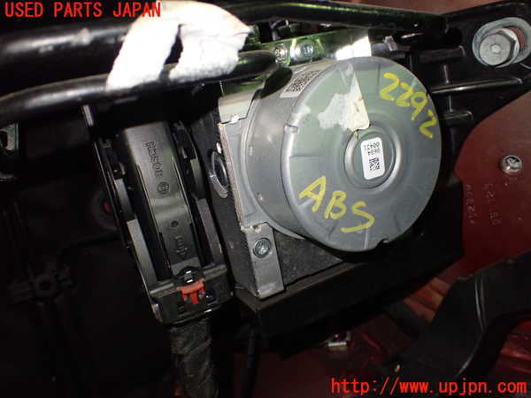5UPJ-22924040]ジープ・コマンダー(H620)ABSアクチュエーター 【ジャンク】_m0001.jpg