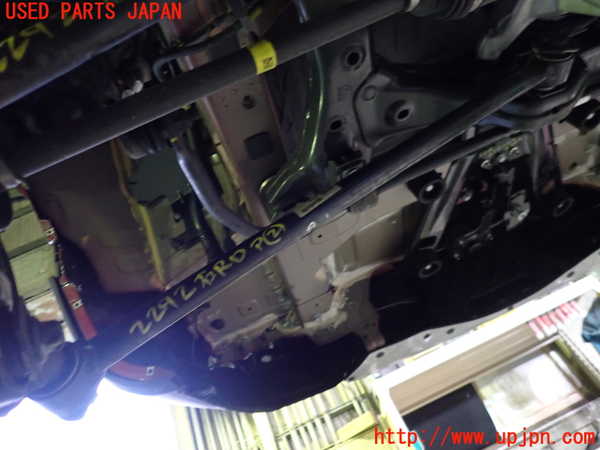 5UPJ-22925205]ジープ・コマンダー(H620)右リアロアアーム2 中古_m0001.jpg