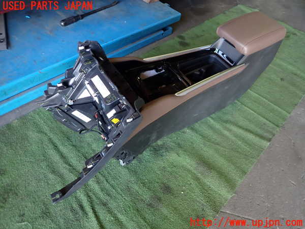 5UPJ-22927540]ジープ・コマンダー(H620)センターコンソール 中古_m0005.jpg