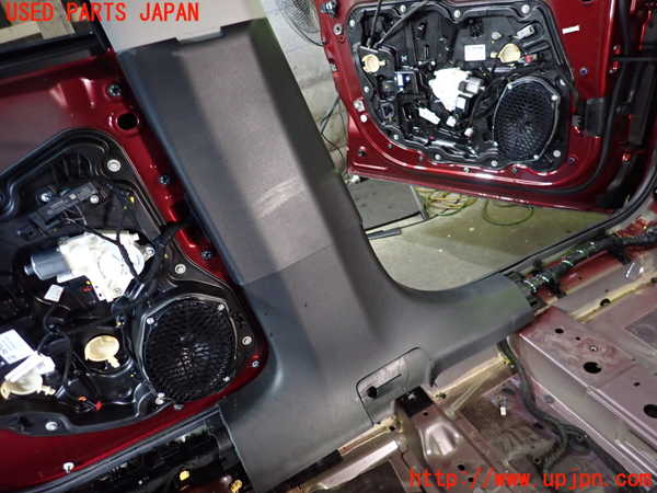 1UPJ-22927670]ジープ・コマンダー(H620)左センターピラートリム 中古_m0003.jpg