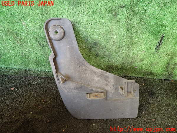 5UPJ-22931454]ハリアー(ZSU60W)右リアマッドガード(泥除け) 中古_m0002.jpg