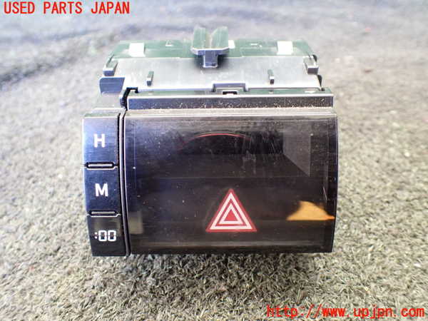 5UPJ-22936290]ハリアー(ZSU60W)ハザードスイッチ 中古_m0001.jpg