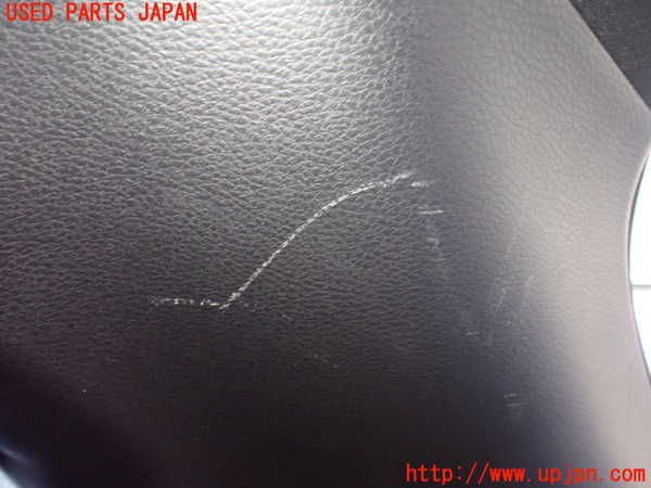 5UPJ-22937675]ハリアー(ZSU60W)右リアピラートリム 中古_m0003.jpg