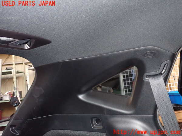 5UPJ-22937680]ハリアー(ZSU60W)左リアピラートリム 中古_m0002.jpg