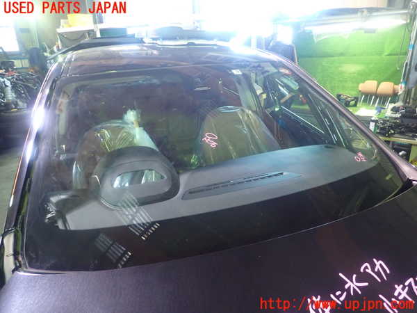 5UPJ-22941195]BMW 218d アクティブツアラー(2C20 F45)フロントガラス 43R-000168 中古_m0001.jpg