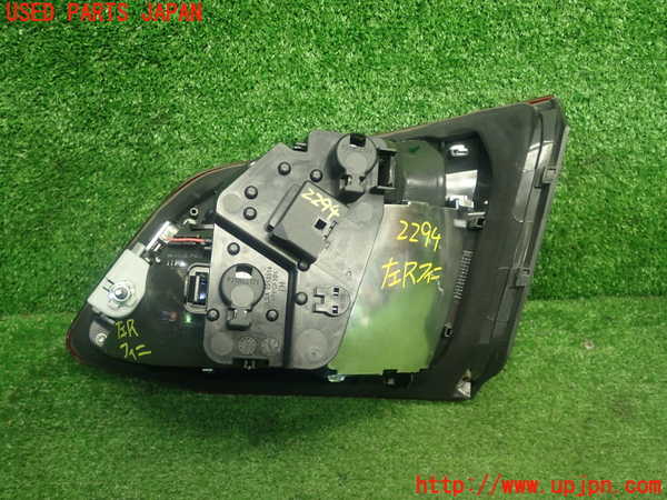 1UPJ-22941552]BMW 218d アクティブツアラー(2C20 F45)左リアフィニッシャー 中古_m0002.jpg