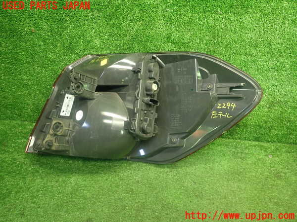 5UPJ-22941536]BMW 218d アクティブツアラー(2C20 F45)左テールランプ 中古_m0002.jpg