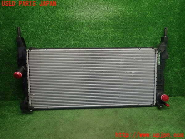 5UPJ-22942321]BMW 218d アクティブツアラー(2C20 F45)ラジエーター1 中古_m0002.jpg
