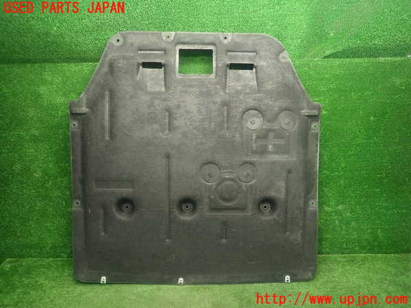 1UPJ-22942170]BMW 218d アクティブツアラー(2C20 F45)エンジンアンダーカバー 中古_m0001.jpg