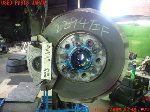 5UPJ-22944295]BMW 218d アクティブツアラー(2C20 F45)左フロントナックルハブ 中古_m0001.jpg