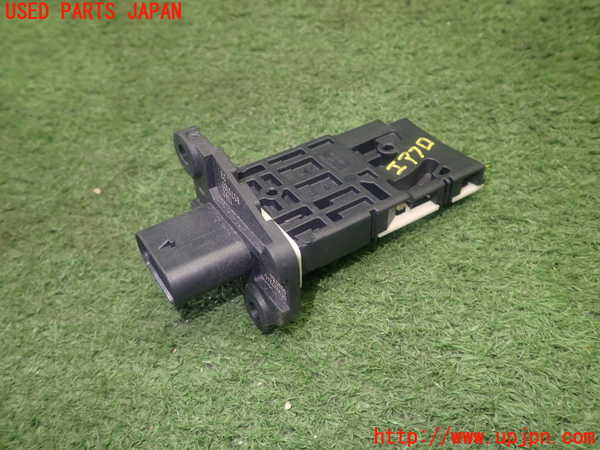 5UPJ-22946320]BMW 218d アクティブツアラー(2C20 F45)エアフロメーター エアマスセンサー 中古_m0001.jpg
