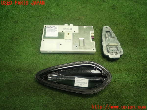 5UPJ-22946550]BMW 218d アクティブツアラー(2C20 F45)アンテナ 中古_m0002.jpg