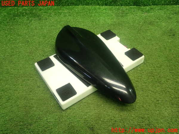 5UPJ-22946550]BMW 218d アクティブツアラー(2C20 F45)アンテナ 中古_m0005.jpg