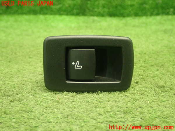 5UPJ-22946311]BMW 218d アクティブツアラー(2C20 F45)スイッチ6 (シート) 中古_m0001.jpg