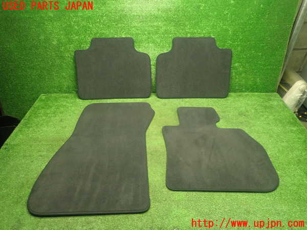 5UPJ-22947800]BMW 218d アクティブツアラー(2C20 F45)フロアマット 中古_m0001.jpg