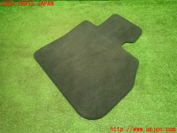 5UPJ-22947800]BMW 218d アクティブツアラー(2C20 F45)フロアマット 中古_m0003.jpg