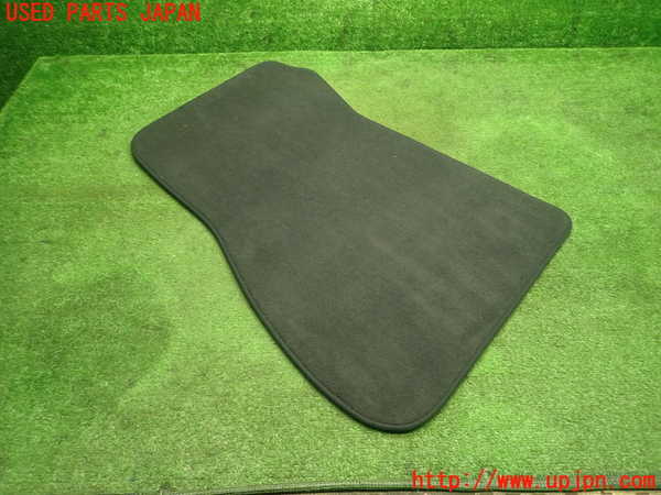 5UPJ-22947800]BMW 218d アクティブツアラー(2C20 F45)フロアマット 中古_m0004.jpg