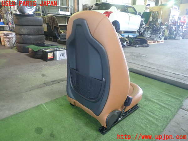 5UPJ-22947065]BMW 218d アクティブツアラー(2C20 F45)助手席シート 中古_m0004.jpg