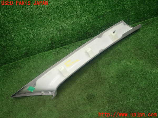 5UPJ-22947660]BMW 218d アクティブツアラー(2C20 F45)左フロントピラートリム 中古_m0004.jpg