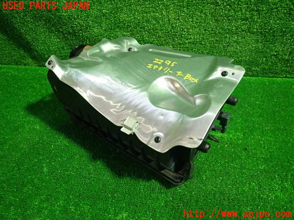 1UPJ-22952560]ベンツ C180 ステーションワゴン(205240C S205)エアクリーナーボックス 中古_m0002.jpg