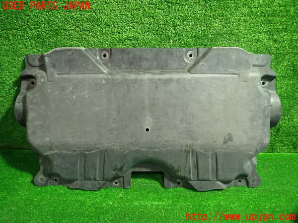 1UPJ-22952170]ベンツ C180 ステーションワゴン(205240C S205)エンジンアンダーカバー 中古_m0002.jpg