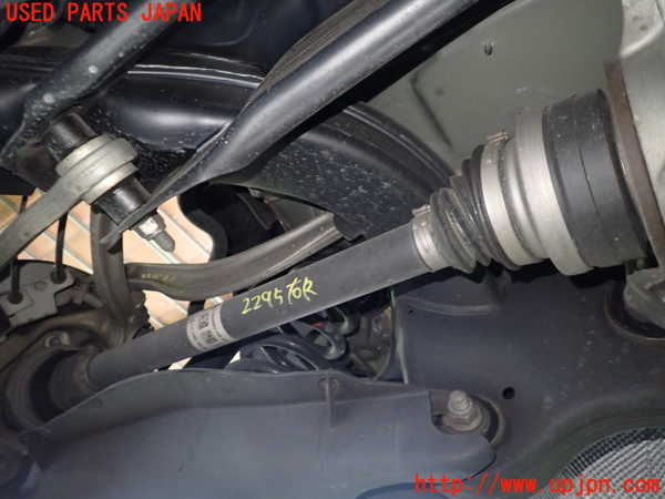 1UPJ-22954020]ベンツ C180 ステーションワゴン(205240C S205)右リアドライブシャフト 中古_m0001.jpg