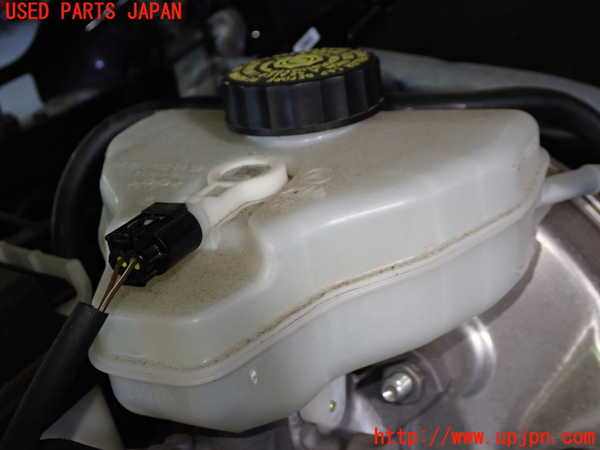 1UPJ-22954050]ベンツ C180 ステーションワゴン(205240C S205)ブレーキマスターシリンダー 中古_m0002.jpg