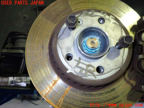 1UPJ-22954305]ベンツ C180 ステーションワゴン(205240C S205)左リアナックルハブ 中古_m0001.jpg