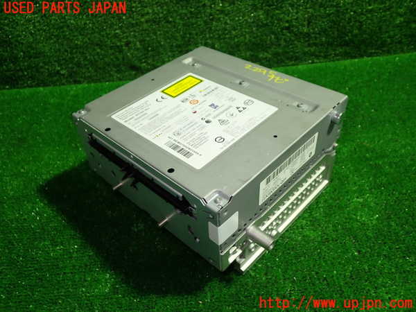 1UPJ-22956589]ベンツ C180 ステーションワゴン(205240C S205)カーナビゲーション HDD 中古_m0001.jpg