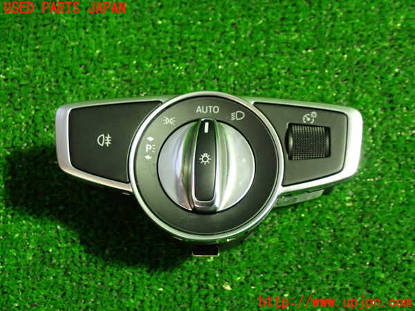 1UPJ-22956285]ベンツ C180 ステーションワゴン(205240C S205)ライトスイッチ 中古_m0001.jpg