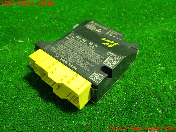 1UPJ-22956145]ベンツ C180 ステーションワゴン(205240C S205)エアバッグコンピューター 中古_m0001.jpg